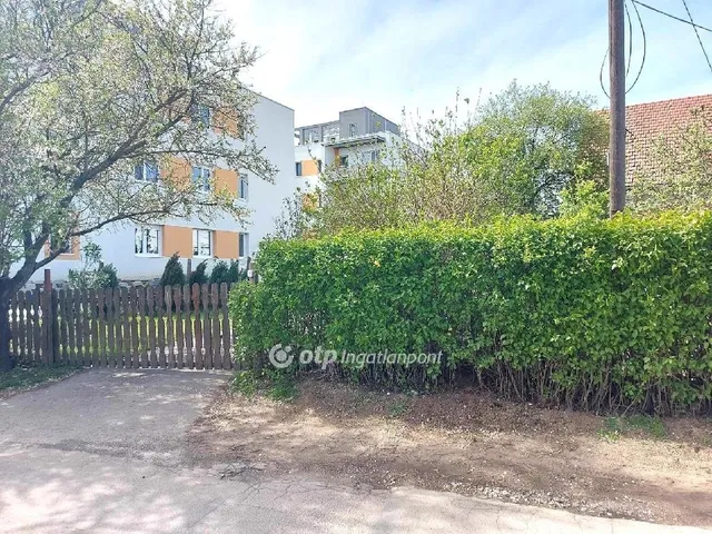 Eladó lakás Pécs, Kertváros 48 nm