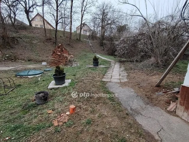 Eladó ház Szőkéd 160 nm