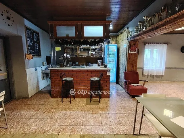 Eladó ház Szőkéd 160 nm