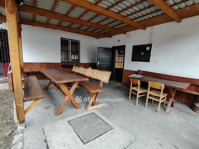 Eladó ház Szőkéd 160 nm