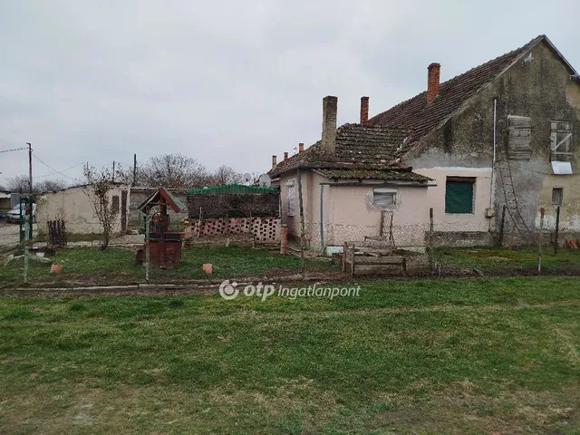 Eladó nyaraló Dencsháza 61 nm