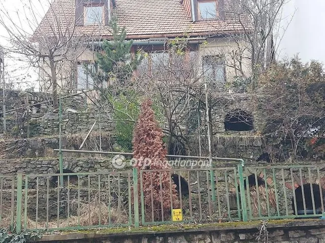 Eladó ház Pécs 80 nm