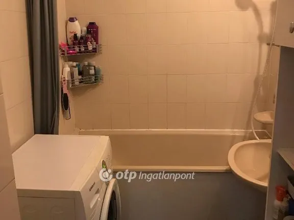 Eladó lakás Pécs, Kertváros 50 nm