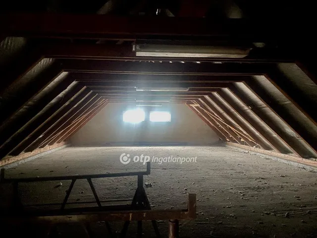 Eladó ház Pécs 1055 nm