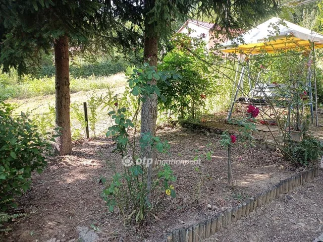 Eladó üdülő és hétvégi ház Komló 43 nm