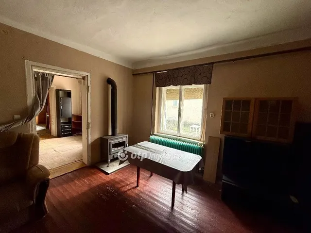 Eladó ház Újpetre 130 nm