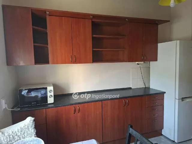 Eladó lakás Pécs 59 nm