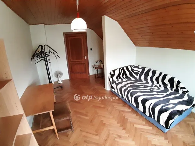 Eladó ház Balatonendréd 255 nm