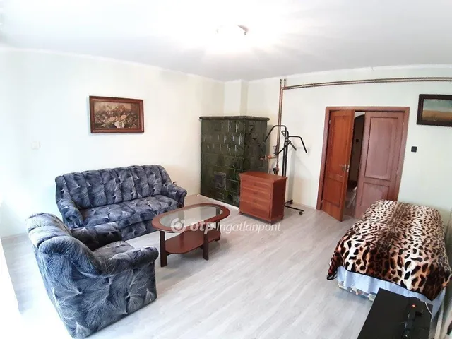 Eladó ház Balatonendréd 255 nm