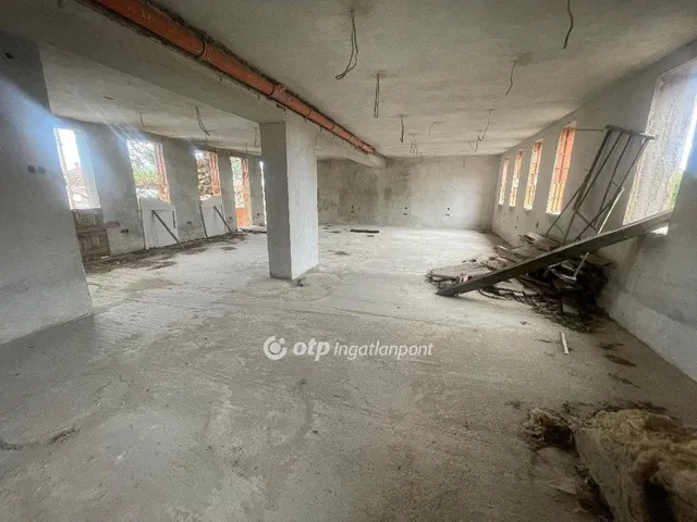 Eladó ház Pécs 1055 nm