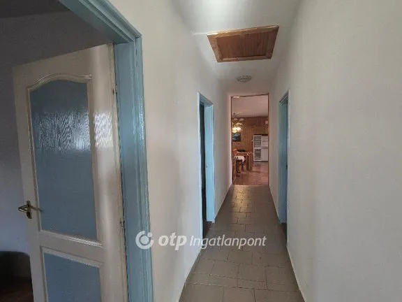 Eladó ház Balatonmáriafürdő 330 nm