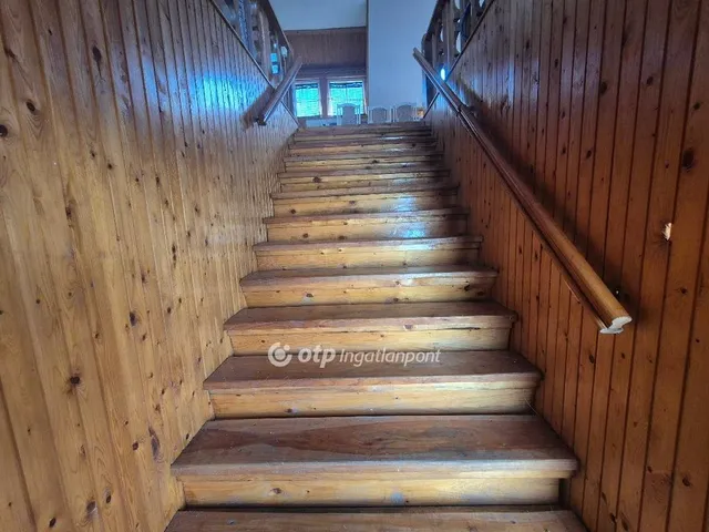 Eladó ház Balatonmáriafürdő 330 nm