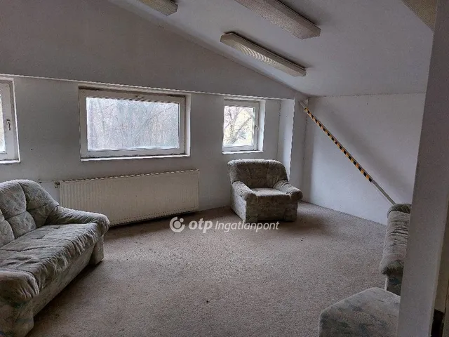 Eladó kereskedelmi és ipari ingatlan Mohács 752 nm