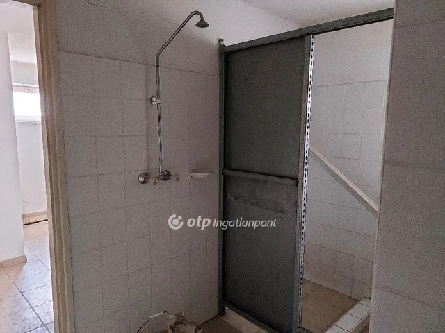 Eladó kereskedelmi és ipari ingatlan Mohács 752 nm