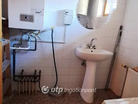 Eladó ház Balatonakarattya 98 nm