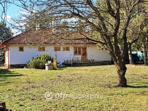 Eladó ház Balatonakarattya 98 nm