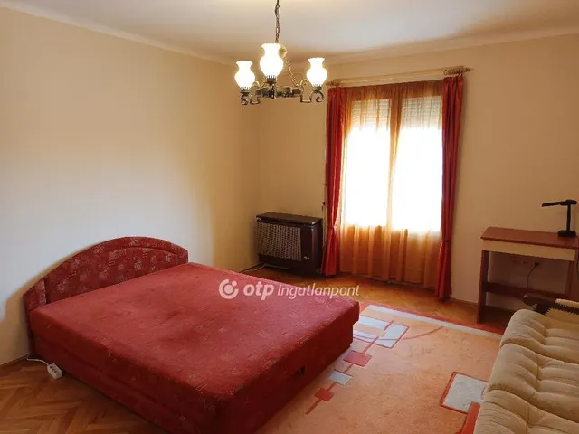 Eladó lakás Pécs 36 nm