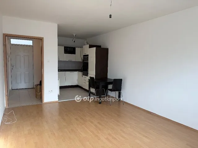 Eladó lakás Pécs 64 nm