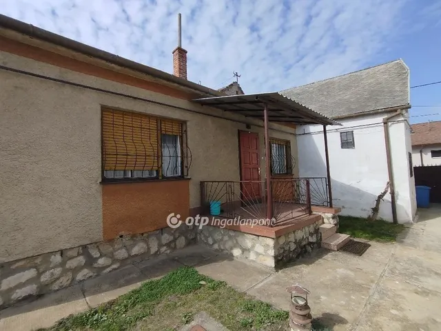 Eladó ház Pécs 70 nm