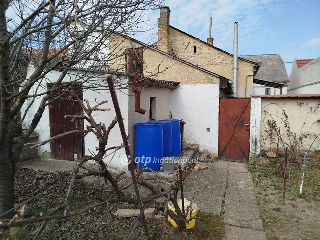 Eladó ház Pécs 70 nm