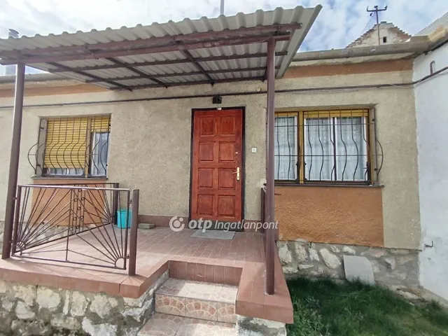 Eladó ház Pécs 70 nm