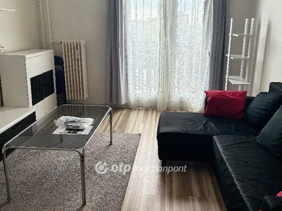 Eladó lakás Pécs, Uránváros 47 nm