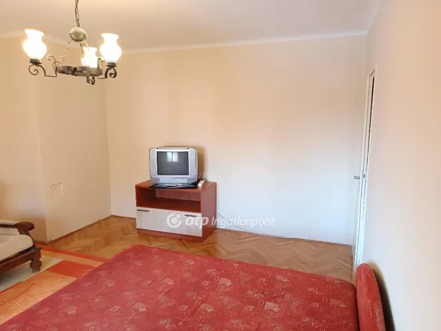 Eladó lakás Pécs 36 nm