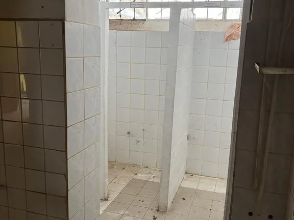 Eladó kereskedelmi és ipari ingatlan Bár 321 nm