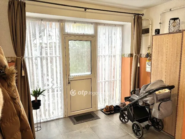 Eladó lakás Paks 80 nm