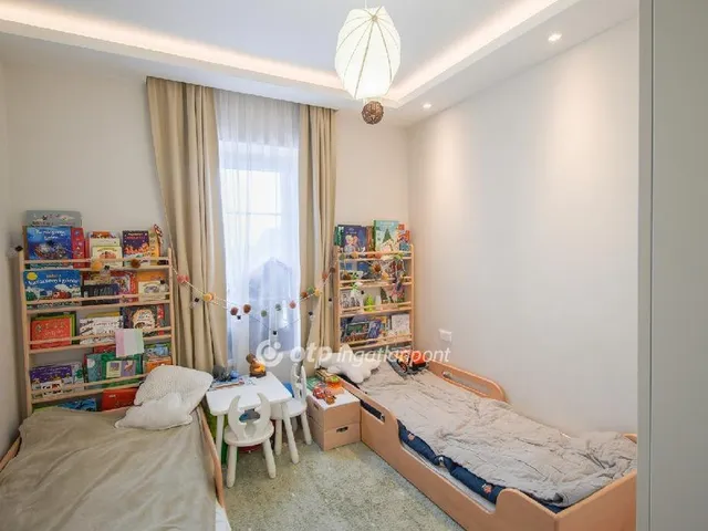 Eladó lakás Balatonkenese 61 nm