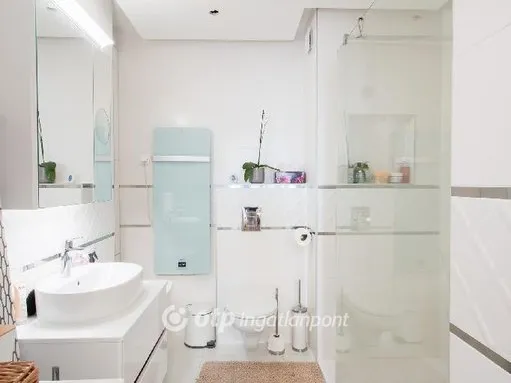 Eladó lakás Balatonkenese 61 nm