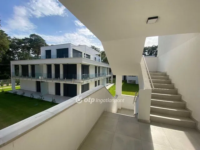 Eladó üdülő és hétvégi ház Balatonfenyves 72 nm