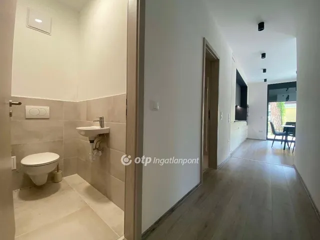 Eladó üdülő és hétvégi ház Balatonfenyves 67 nm