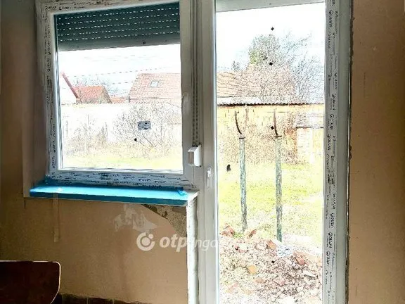 Eladó ház Szászvár 70 nm