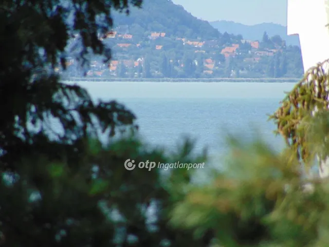 Eladó üdülő és hétvégi ház Balatonfenyves 31 nm