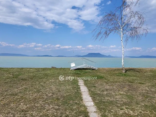 Eladó lakás Fonyód 93 nm