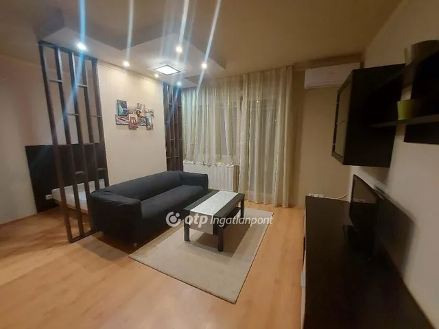 Eladó lakás Pécs 38 nm