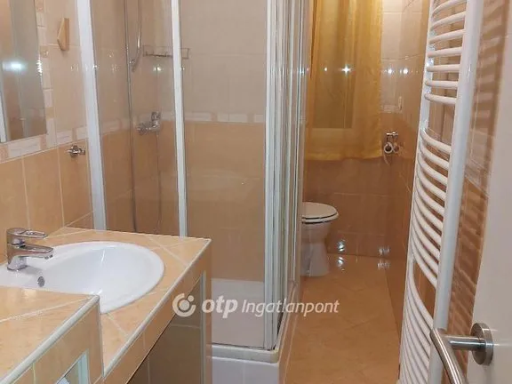 Eladó lakás Pécs 38 nm