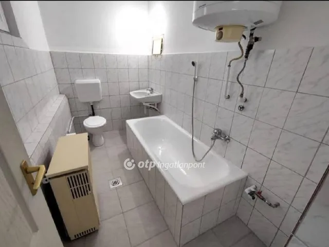 Eladó ház Lánycsók 93 nm