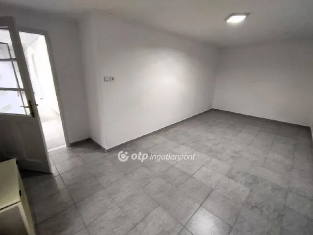 Eladó ház Lánycsók 93 nm