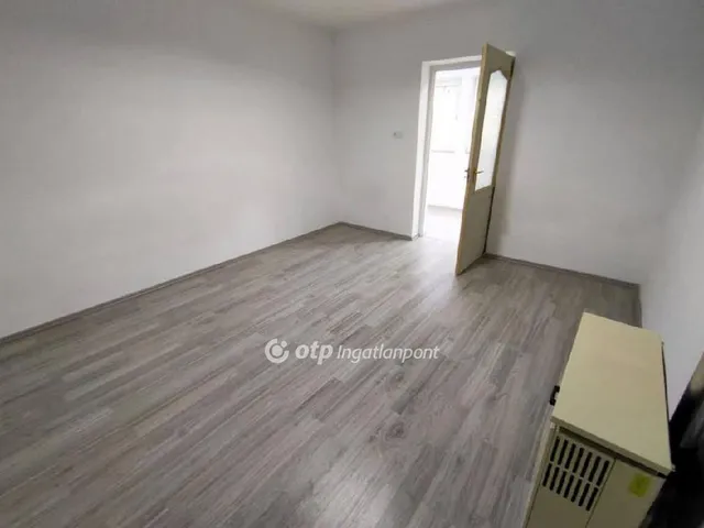 Eladó ház Lánycsók 93 nm