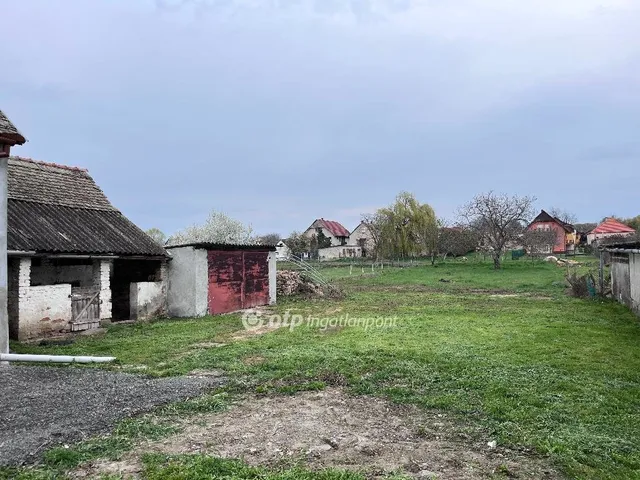Eladó ház Lánycsók 93 nm