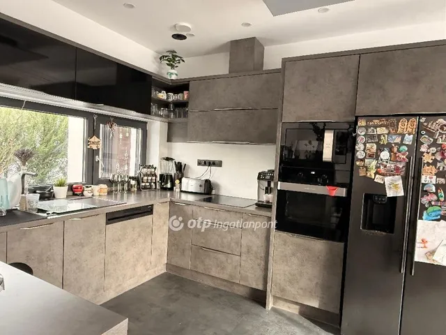 Eladó ház Pécs 160 nm