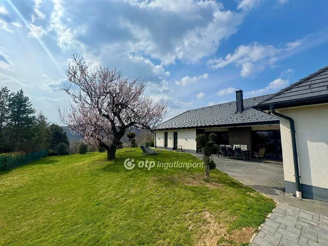 Eladó ház Pécs 160 nm