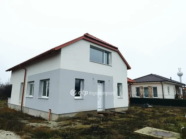 Eladó ház Dunaszeg 145 nm