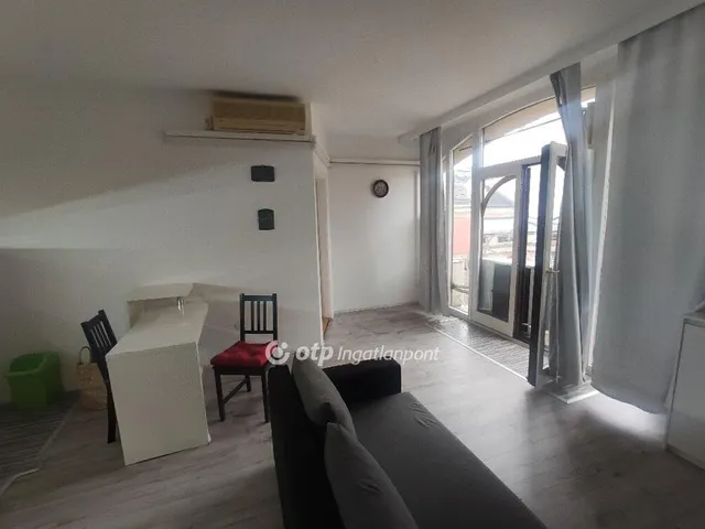 Eladó lakás Pécs, Belváros 98 nm