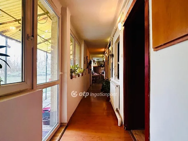 Eladó ház Paks 130 nm