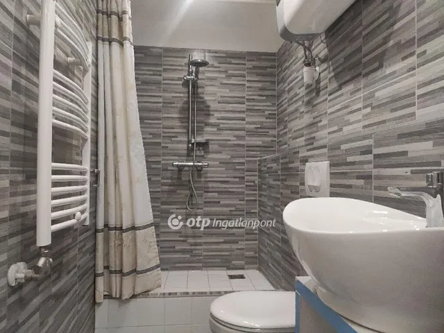 Eladó lakás Pécs 98 nm