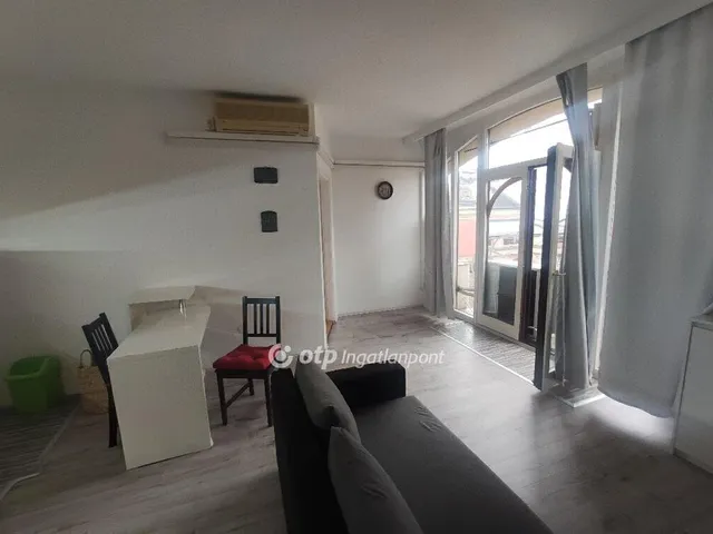 Eladó lakás Pécs 98 nm