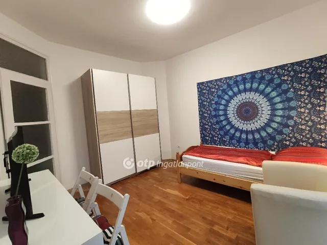 Eladó lakás Pécs 98 nm